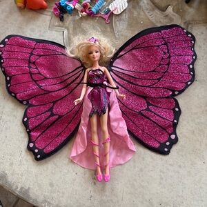 Barbie Doll Mariposa 2007 with Wings Beautiful Glittery Butterfly